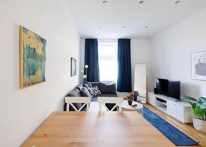 Modern Near Center - 2br, Netflix Bécs